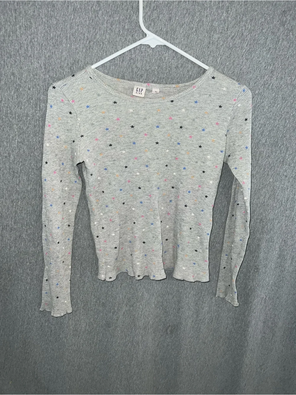 GAP Light Gray Ribbed Long-Sleeve Top with Multicolor Stars